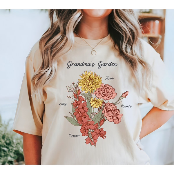 Birth Flower T-shirt with names