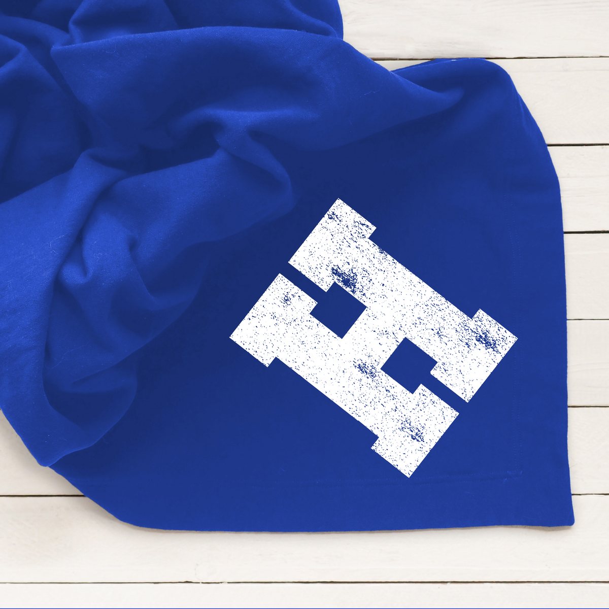 Highlands Blanket- H Distressed