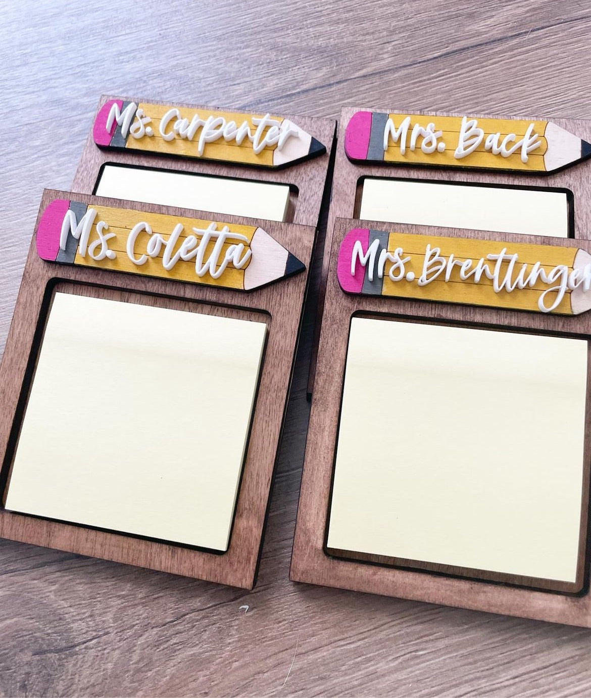 Post-it Notes Holder